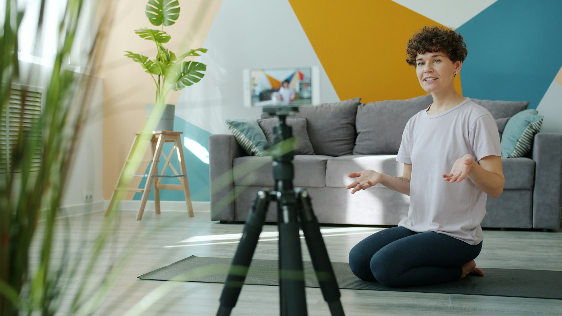 How to Sell More Courses Without Being Pushy: 4 Upsell Strategies That Work